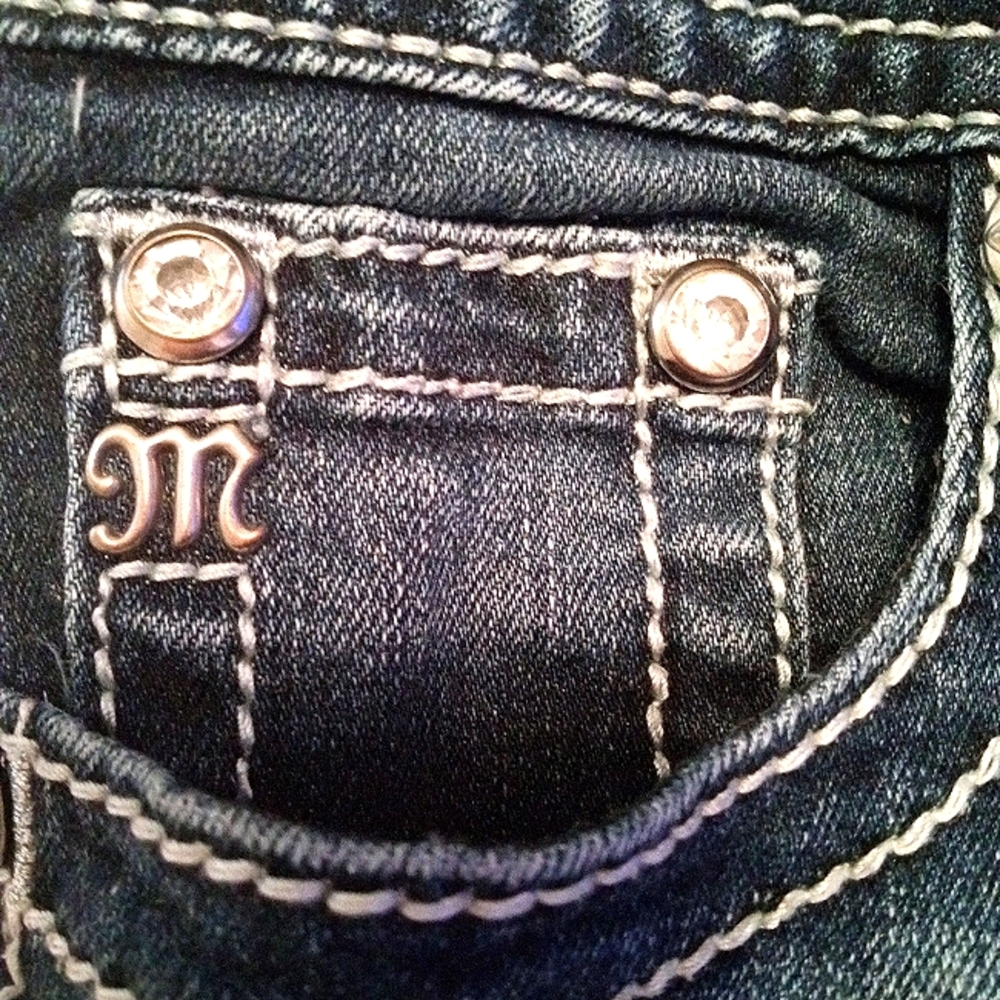 MISS ME Rhinestone & Studded Shorts - Picture 5 of 6